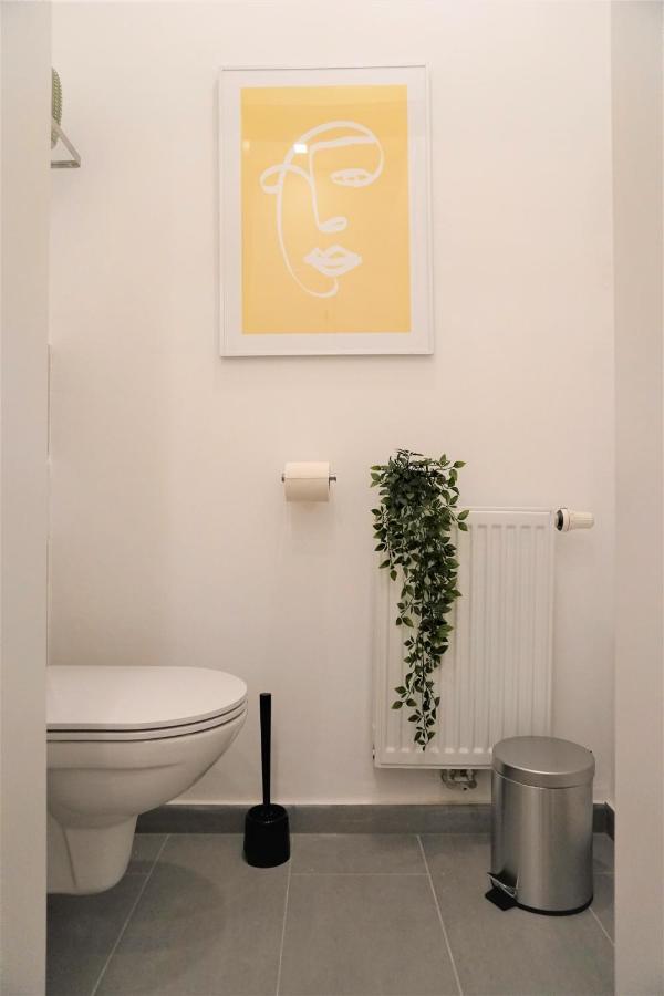 Modern 2Br Apartments - Full Kitchen - Schoenbrunn Area - 15 Mins To City Center Wien Ngoại thất bức ảnh