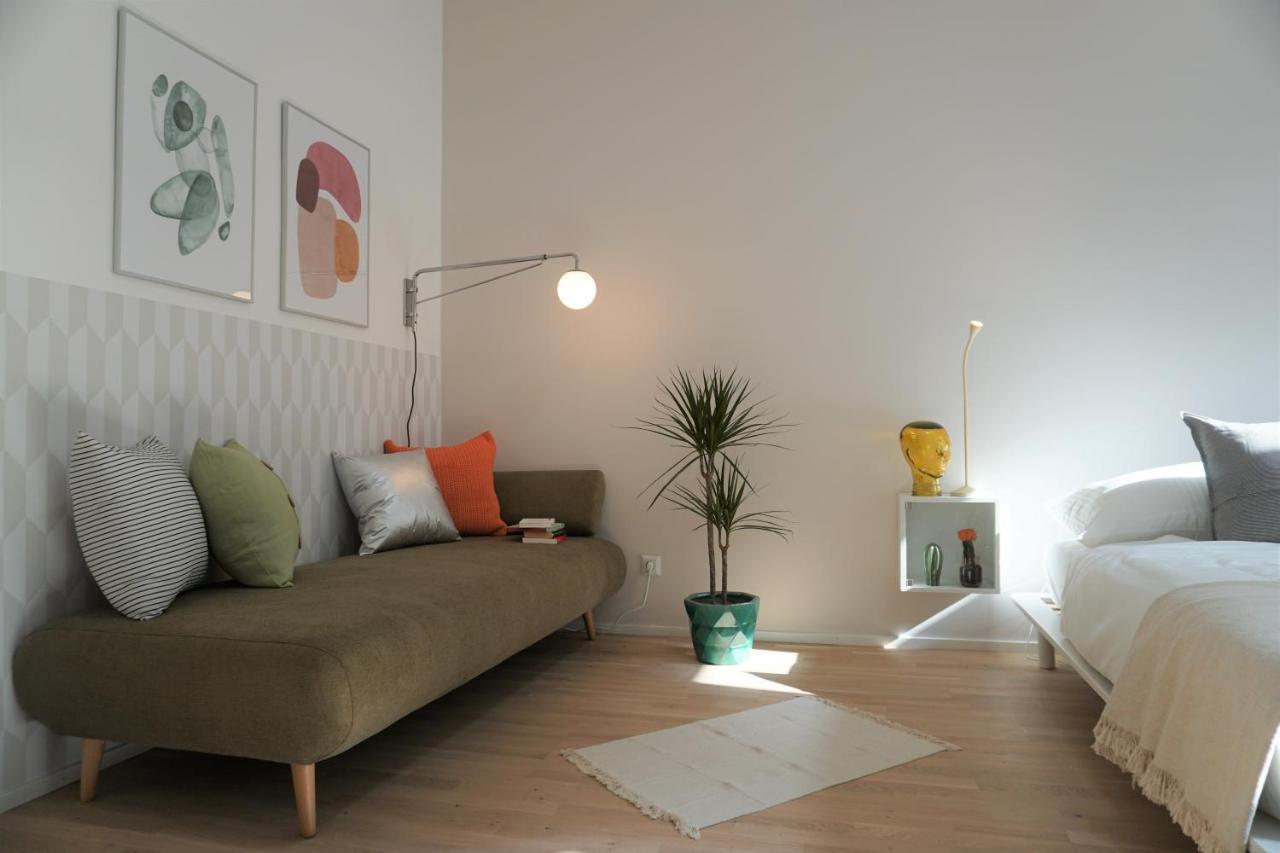 Modern 2Br Apartments - Full Kitchen - Schoenbrunn Area - 15 Mins To City Center Wien Ngoại thất bức ảnh